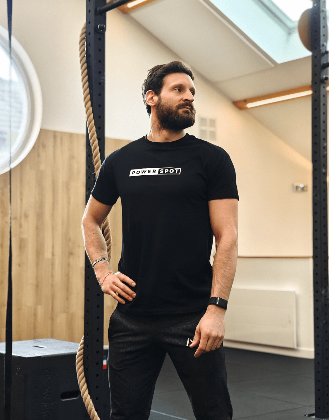 tshirt-noir-powerspot-homme-photo-1